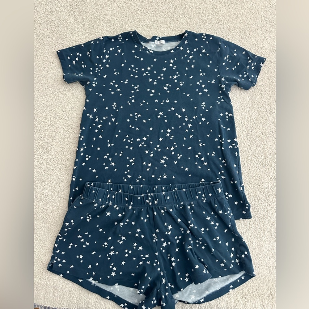 Women’s Navy Star Print Short Sleeve Pajama Set - Picture 3 of 5